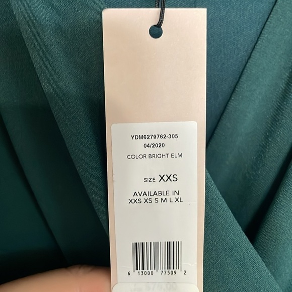 NWT BCBGeneration midi emerald green dress - Picture 9 of 9